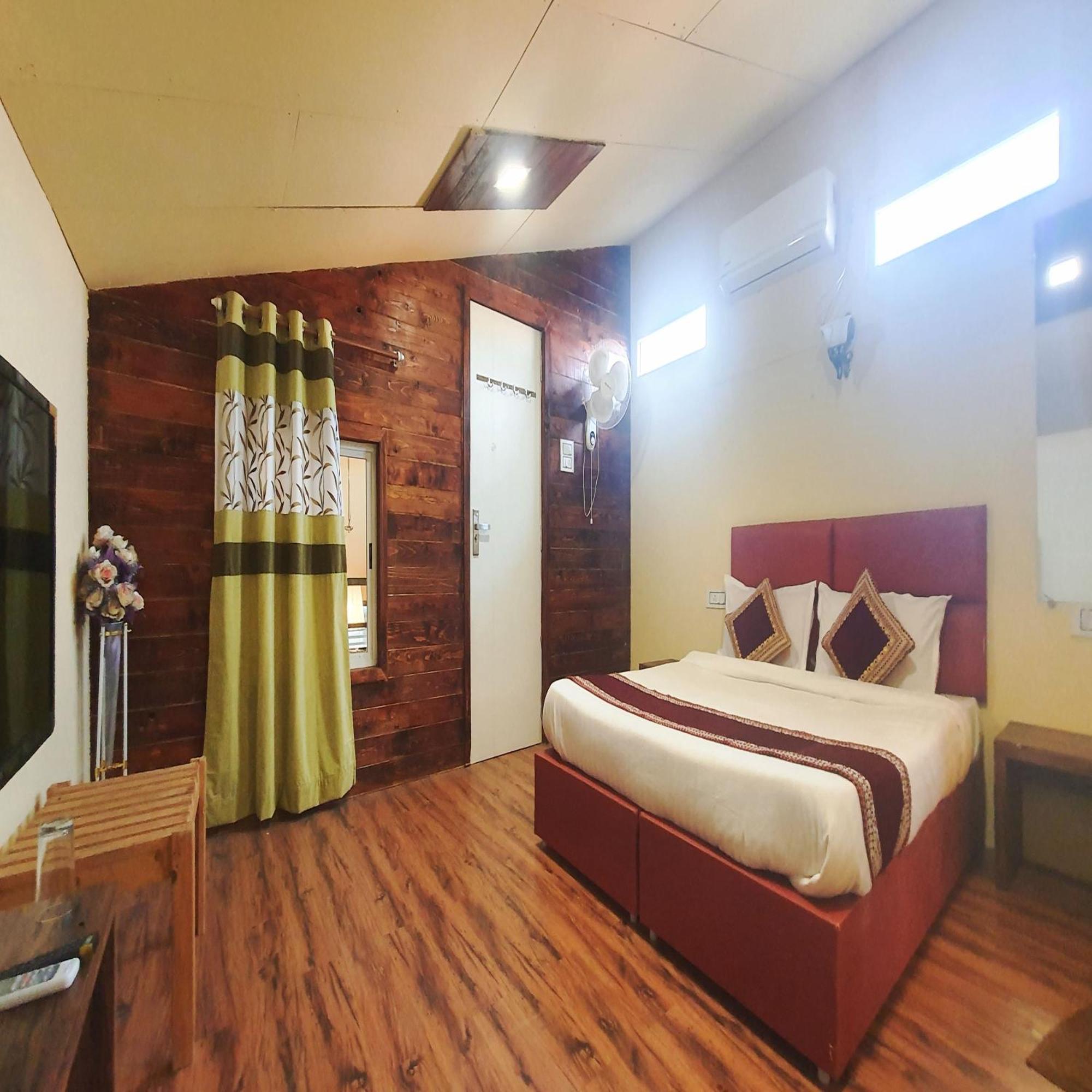 Rainforest Resort And Spa, Igatpuri -Nature'S Luxury Awaits Exterior photo